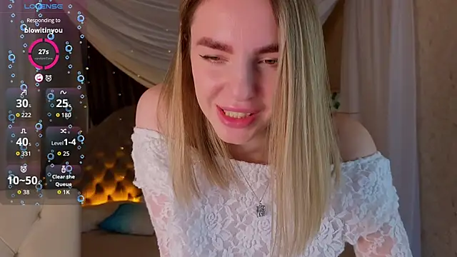 molly crystal online show from 12-17-25, 02:17