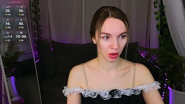 molly crystal online show from 02-02-26, 01:37