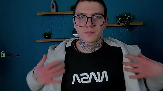 drew soft  online show from 12-18-25, 07:53