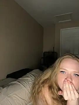 SmirkFans online show from 05-19-26, 02:07