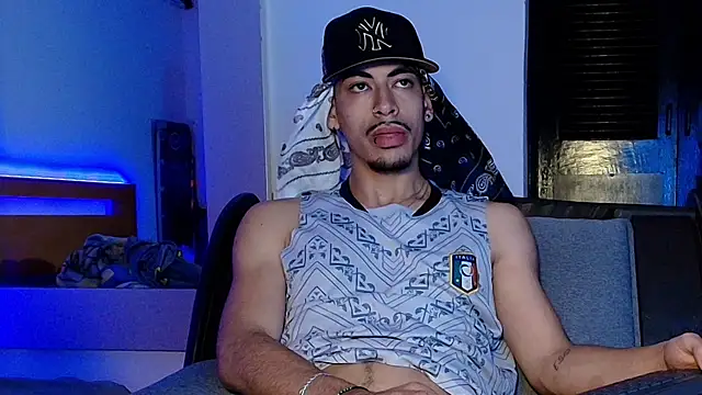 Da usma00 online show from 12-19-25, 05:03