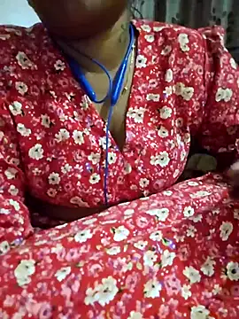 Tamil Smiley Queen online show from 01-08-26, 06:21