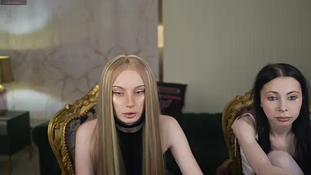 Snapshot of Dacota_love chatting on 03-18-26, 11:24 Dacota love online show from 03-18-26, 11:24