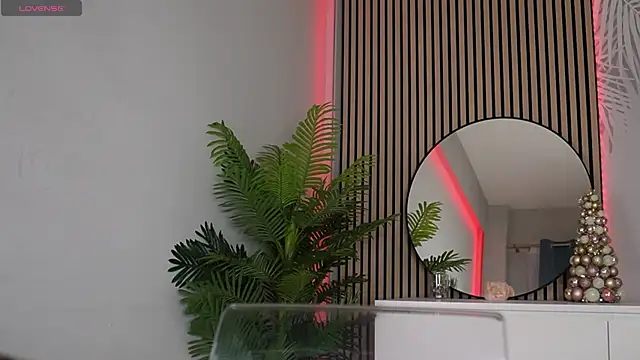 Jessy Cruz  online show from 12-16-25, 05:56