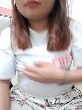 Snapshot of mai-mai-97 chatting on 02-15-26, 09:41 mai-mai-97 online show from 02-15-26, 09:41