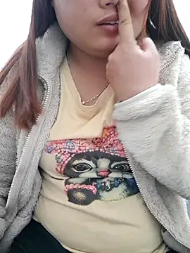 Snapshot of mai-mai-97 chatting on 02-20-26, 05:15 mai-mai-97 online show from 02-20-26, 05:15