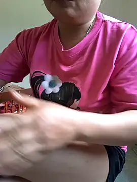 mai-mai-97 online show from 05-13-26, 05:49