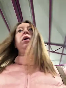 Brooke lover online show from 05-06-26, 06:57
