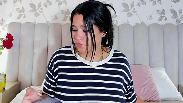 Lizz Bunny online show from 02-03-26, 02:53