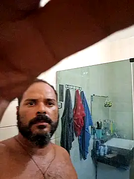 wakahoe online show from 12-19-25, 04:36