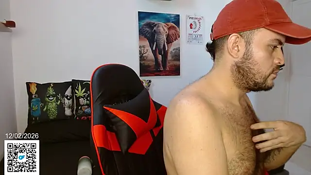 Snapshot of holegape chatting on 02-12-26, 03:18 holegape online show from 02-12-26, 03:18