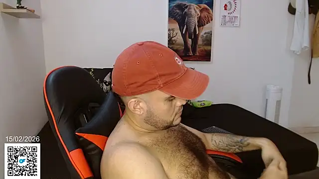 Snapshot of holegape chatting on 02-15-26, 09:00 holegape online show from 02-15-26, 09:00