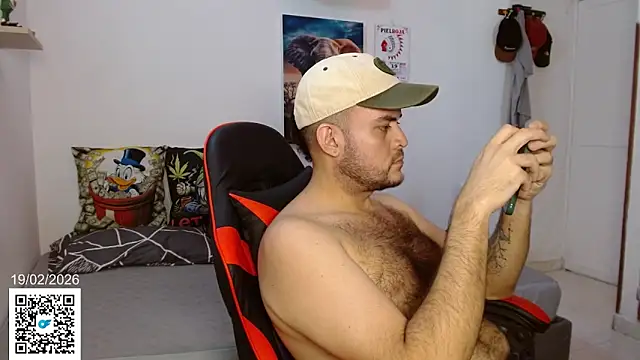 Snapshot of holegape chatting on 02-19-26, 02:46 holegape online show from 02-19-26, 02:46