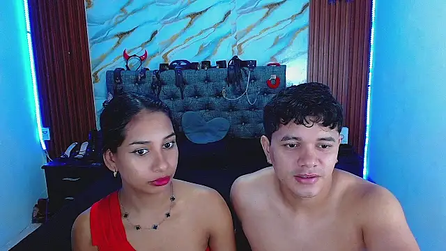 Snapshot of Meryandcris chatting on 02-26-26, 06:23 Meryandcris online show from 02-26-26, 06:23