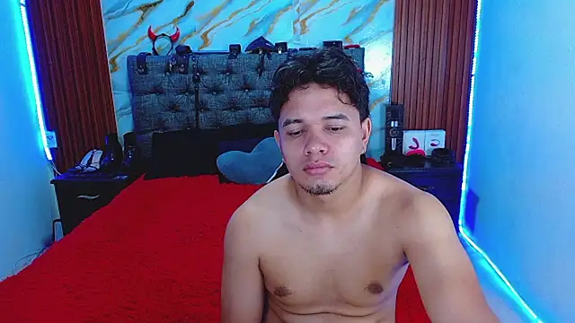 Snapshot of Meryandcris chatting on 03-29-26, 06:57 Meryandcris online show from 03-29-26, 06:57