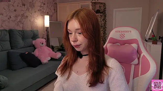 eva aria online show from 03-22-26, 08:01