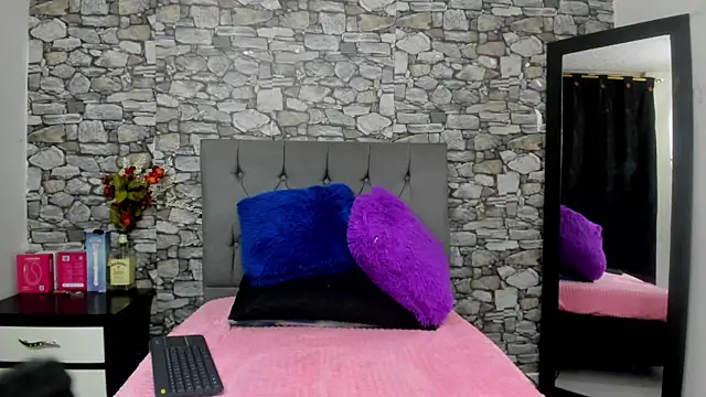 angel pink7 online show from 11-27-25, 07:38