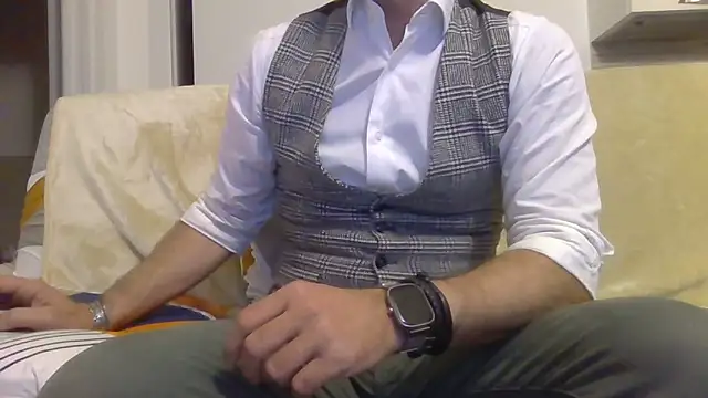 Eroshotlicker online show from 05-04-26, 09:11