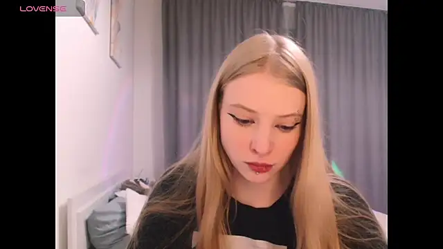  Milana Sparkl75  online show from 11-29-25, 01:41