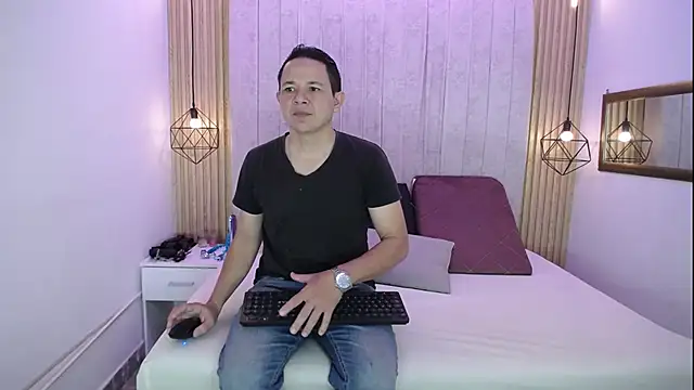 DaniyMel online show from 02-05-26, 12:10