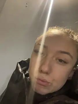 CristinaSw online show from 02-01-26, 04:27