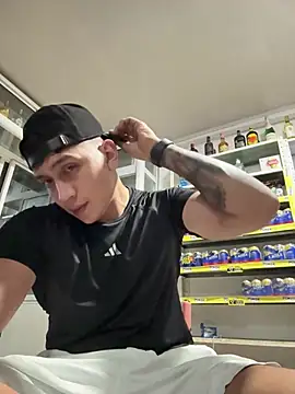 OliverWest04 online show from 04-07-26, 04:13