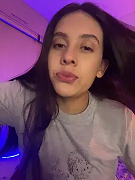 Samantafoxx  online show from 06-06-26, 10:36