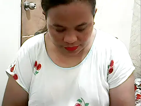 cutechubby online show from 05-16-26, 10:41