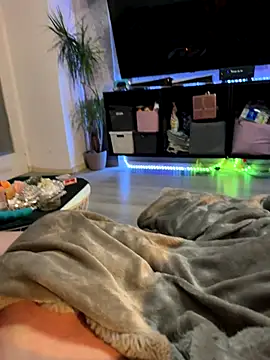 Snapshot of AlessiaMarco chatting on 12-20-25, 10:06 AlessiaMarco online show from 12-20-25, 10:06