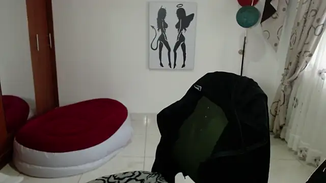 vivian-milf online show from 01-14-26, 09:42