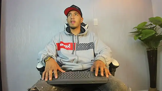 Brand Collins online show from 01-18-26, 11:36