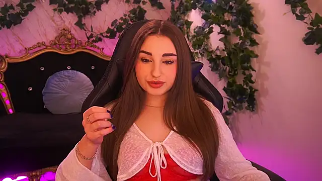 NaomiBaae online show from 12-04-25, 02:26