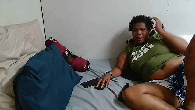 KittyPussyZA online show from 05-17-26, 04:03