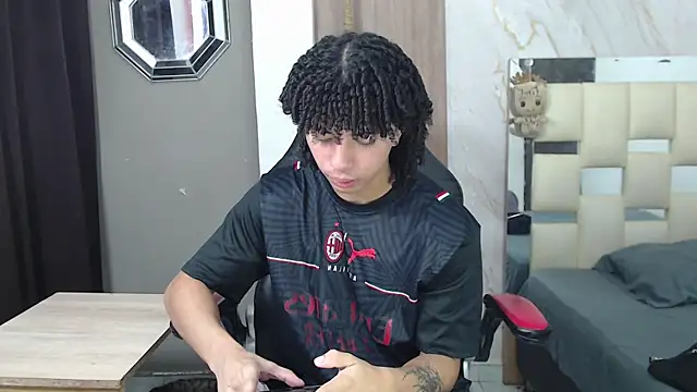 kim curlyy online show from 05-10-26, 02:33