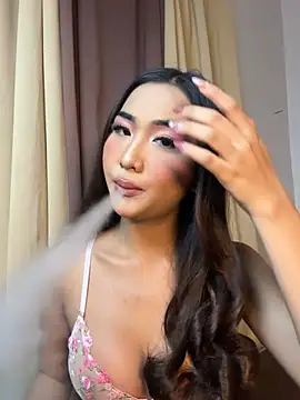 Snapshot of Diannellove chatting on 06-05-26, 04:35 Diannellove online show from 06-05-26, 04:35