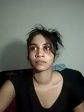Miss-Perfection online show from 05-20-26, 03:40