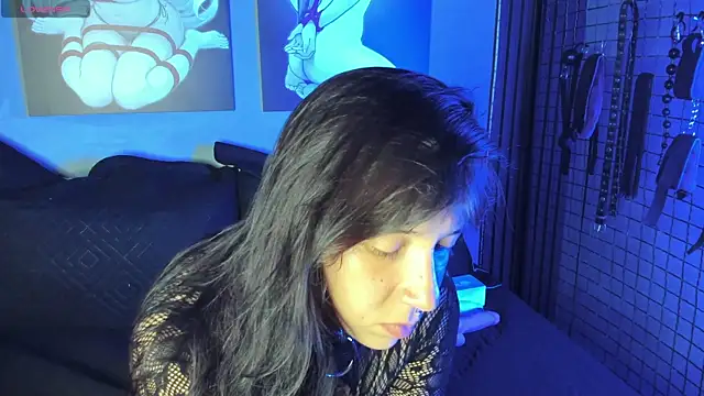 Snapshot of nora_temptress chatting on 04-10-26, 04:01 nora temptress online show from 04-10-26, 04:01