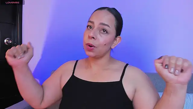 jimena chic1 online show from 06-26-26, 08:24