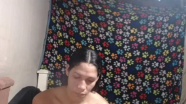 Snapshot of ELIZABET2- chatting on 03-12-26, 10:54 ELIZABET2- online show from 03-12-26, 10:54