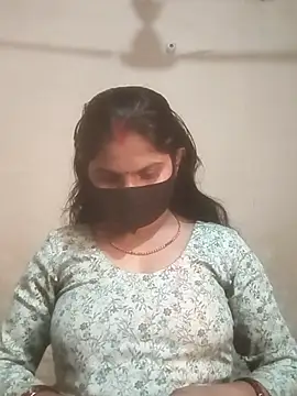 Pooja bhabhi00 online show from 01-13-26, 07:35