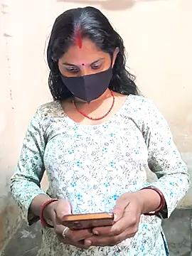 Pooja bhabhi00 online show from 02-03-26, 07:24