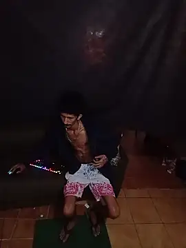theyllorwillian online show from 05-11-26, 04:04
