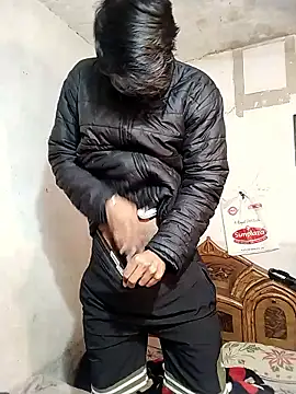 Snapshot of male_hub chatting on 01-11-26, 06:29 male hub online show from 01-11-26, 06:29