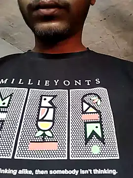 Snapshot of male_hub chatting on 02-14-26, 05:15 male hub online show from 02-14-26, 05:15