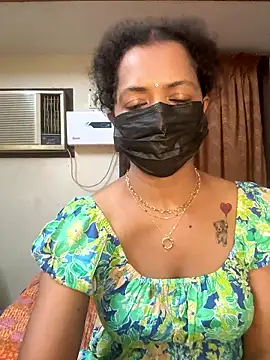 Snapshot of TeddyLover5 chatting on 01-11-26, 05:51 TeddyLover5 online show from 01-11-26, 05:51