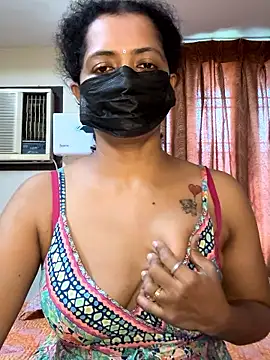 Snapshot of TeddyLover5 chatting on 01-12-26, 08:52 TeddyLover5 online show from 01-12-26, 08:52