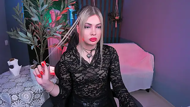 HyileyClark online show from 03-07-26, 05:26