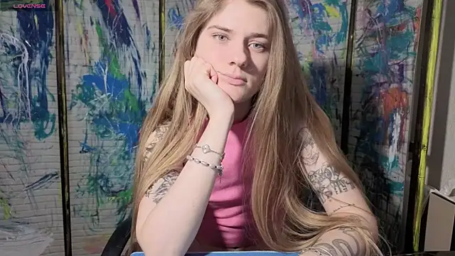 Adell Love online show from 05-10-26, 03:28