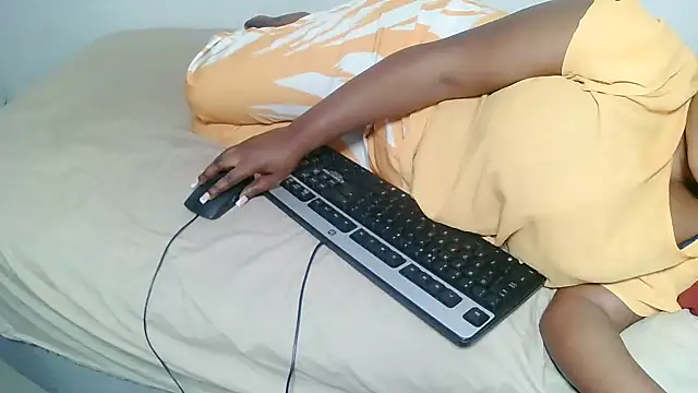 Bustyninaxxx40 online show from 02-06-26, 08:34