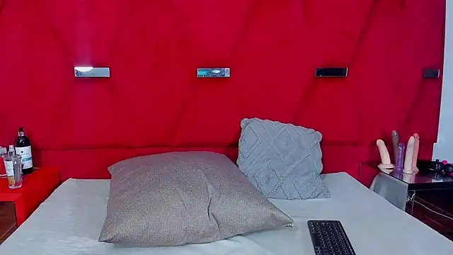 peachrouge online show from 07-03-26, 04:24